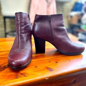 Clarks - burgundy leather boots size 10